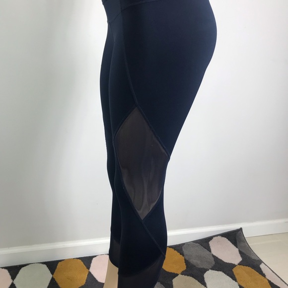 🏃🏽♀️Beautiful Athleta Blue Leggings Small - Picture 7 of 8